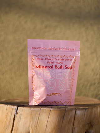 Desert Rose Bath Soak - Iris & Stout
