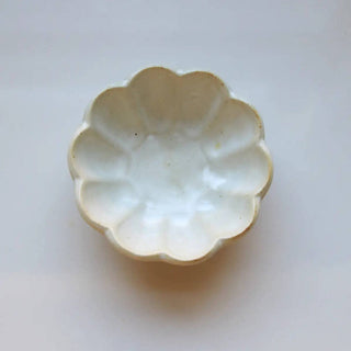 Flower Petal Pinch Bowl - Iris & Stout