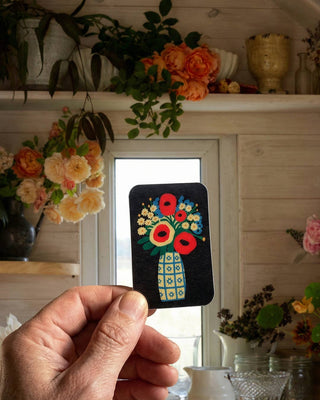 Folk Flower Vase Sticker - Iris & Stout