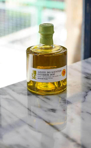 Jose Gourmet Olive Oil DOP from Alentejo - Iris & Stout