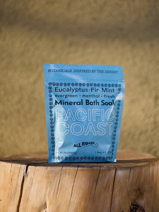 Pacific Coast Bath Soak - Iris & Stout