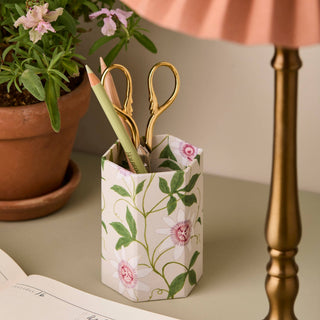 Passionflower Pen Pot - Iris & Stout