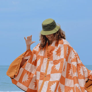 Picnic & Beach Blanket - Iris & Stout