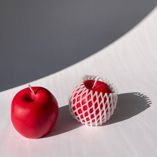 Red Apple Candle - Iris & Stout