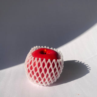 Red Apple Candle - Iris & Stout