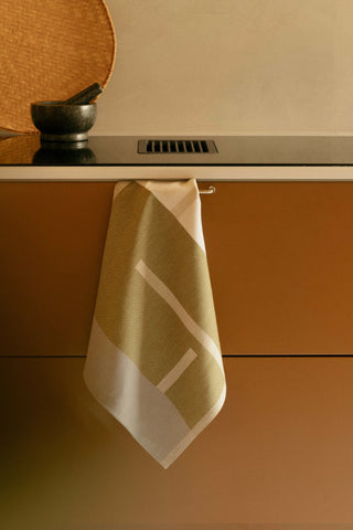 Suunta Linen Towel - Iris & Stout
