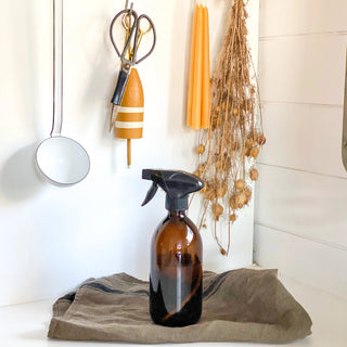 Refillable Amber Glass Bottle with Black Trigger Spray - Grand-Mère